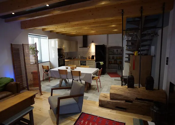 度假居 乐忆18号度假屋 *